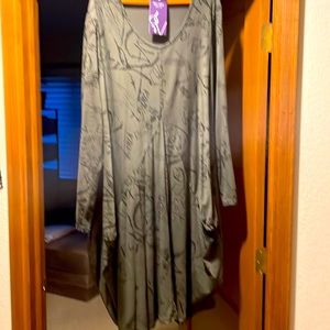 Barrel design dress
